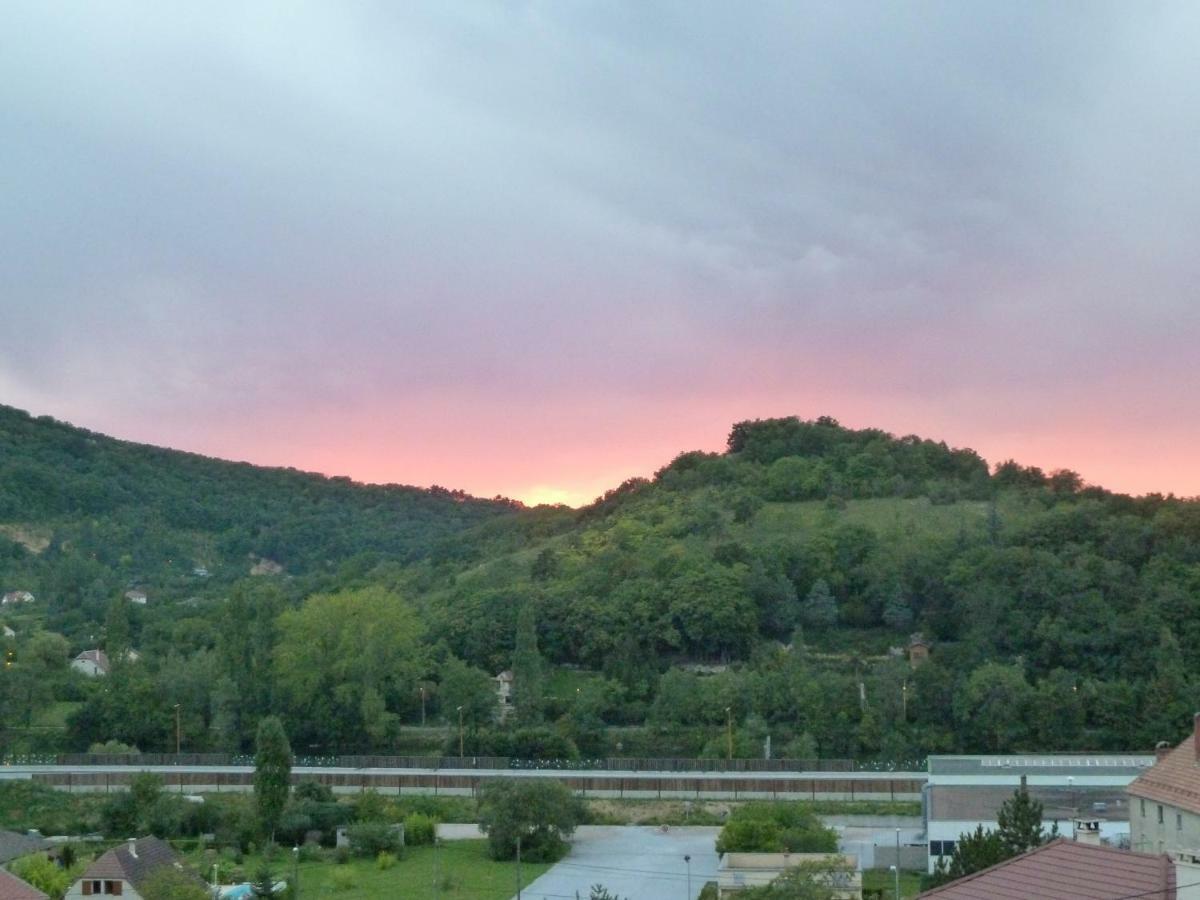 BeureChez Doukine公寓 外观 照片